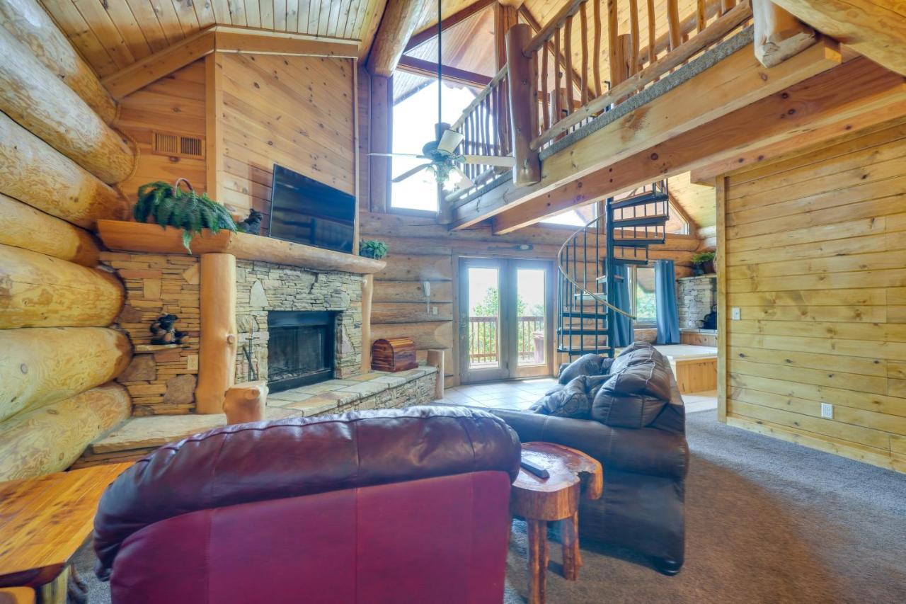 Smoky Mountain Vacation Rental Cabin With Hot Tub! Gatlinburg Eksteriør billede