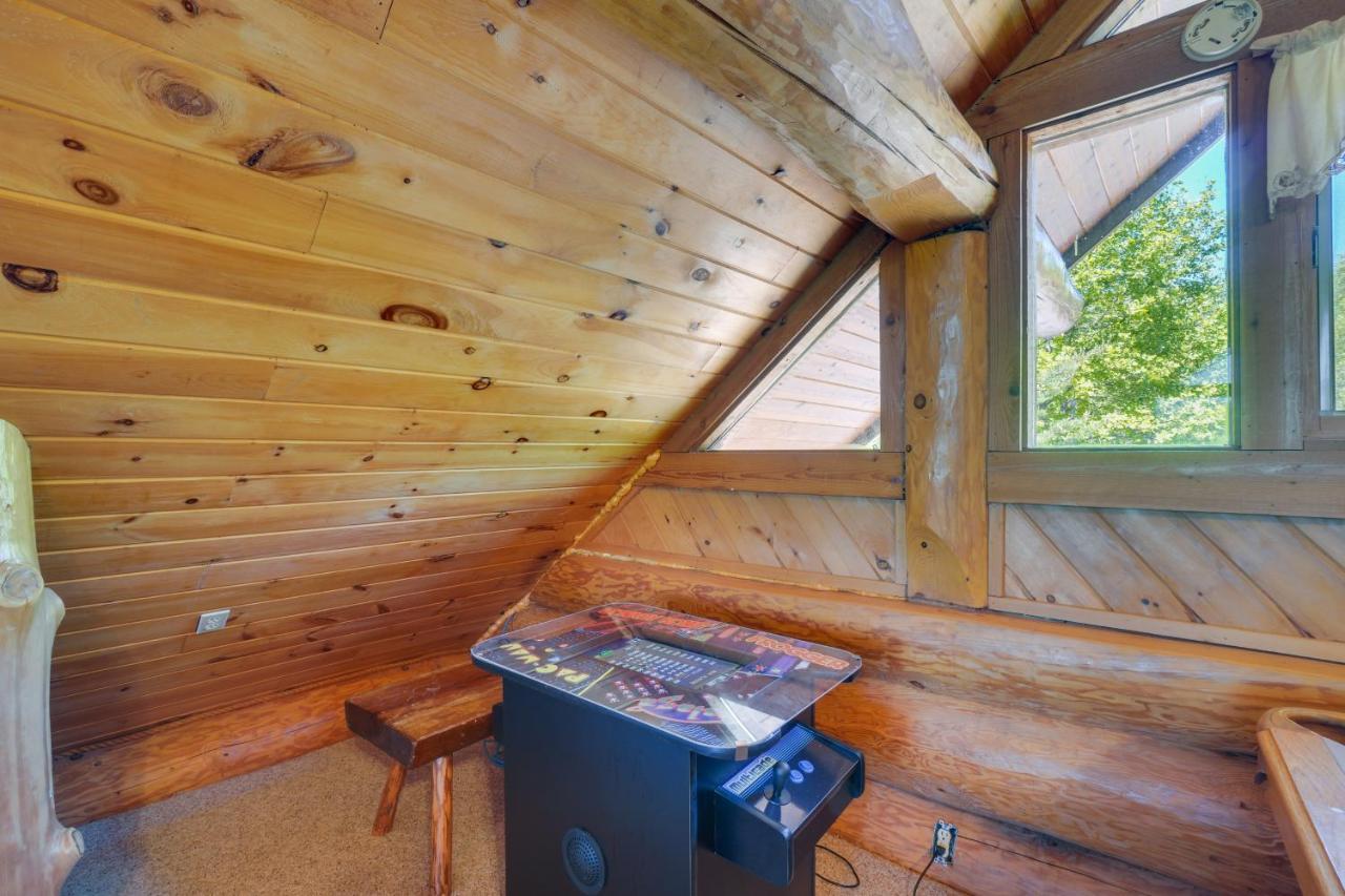 Smoky Mountain Vacation Rental Cabin With Hot Tub! Gatlinburg Eksteriør billede