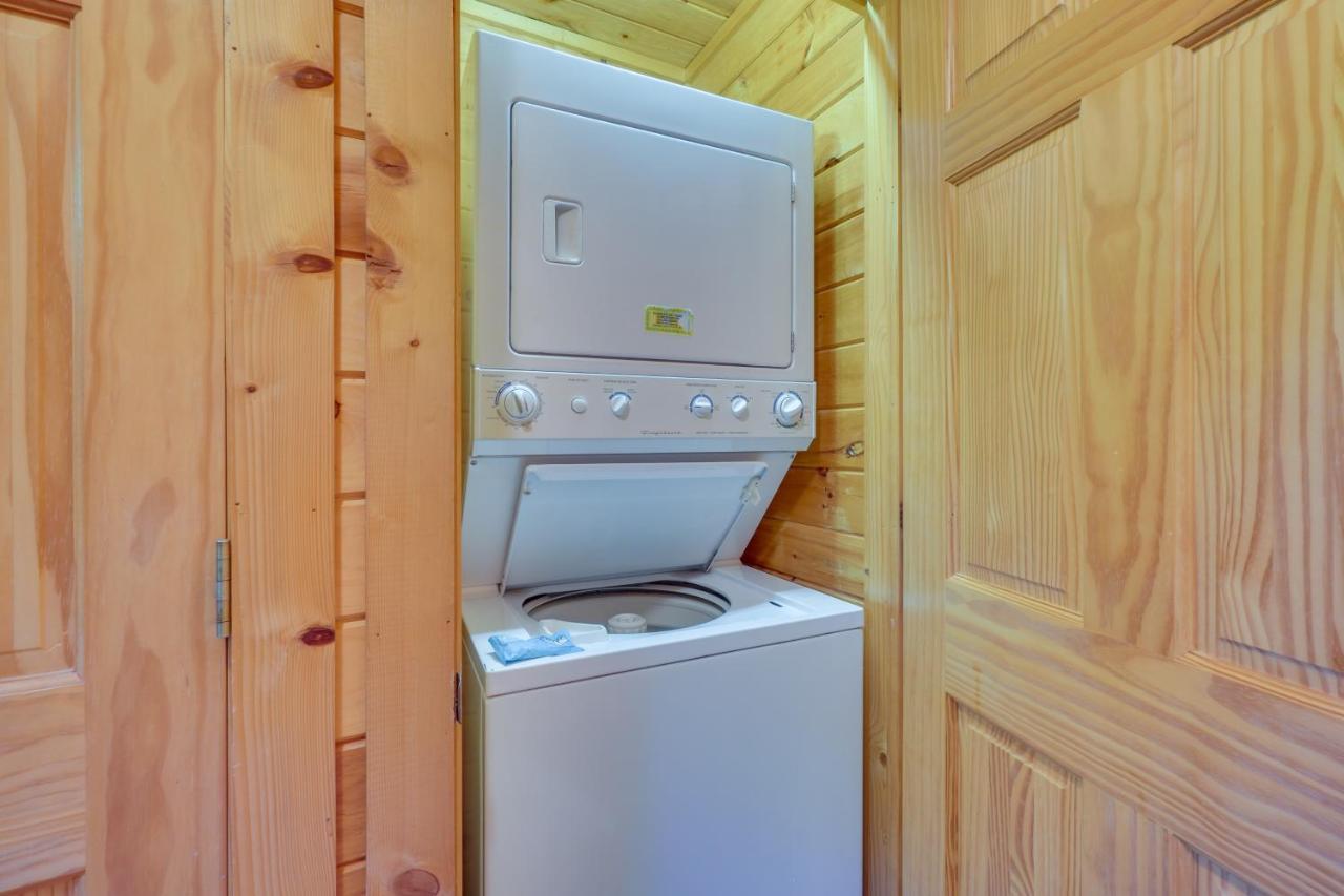 Smoky Mountain Vacation Rental Cabin With Hot Tub! Gatlinburg Eksteriør billede