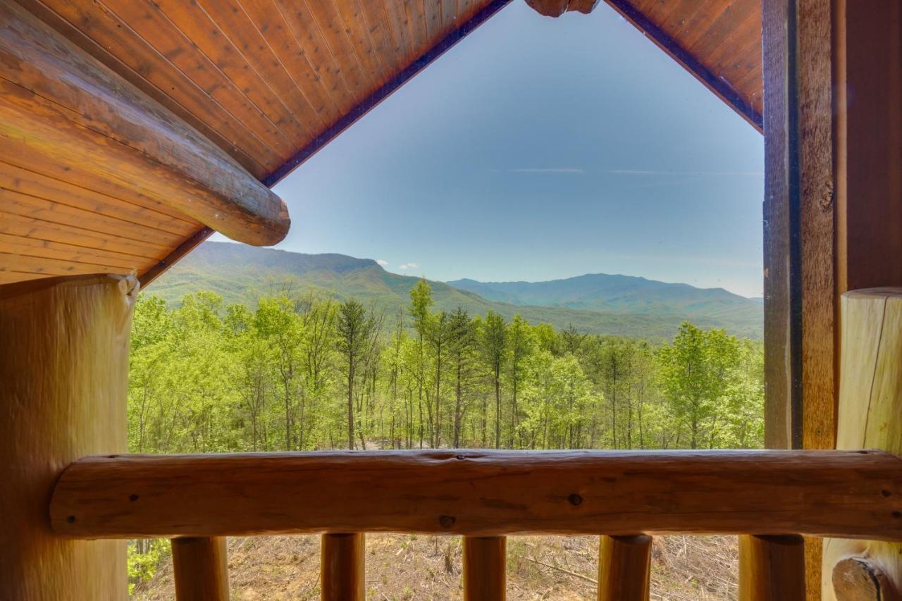 Smoky Mountain Vacation Rental Cabin With Hot Tub! Gatlinburg Eksteriør billede